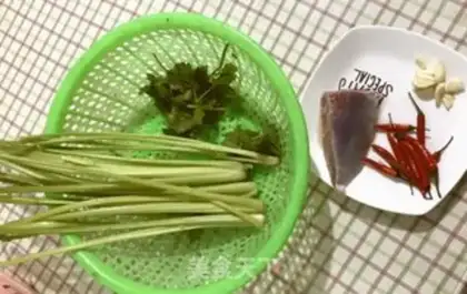 Make Celery beef step 0