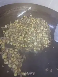 Make Bean sprouts step 5
