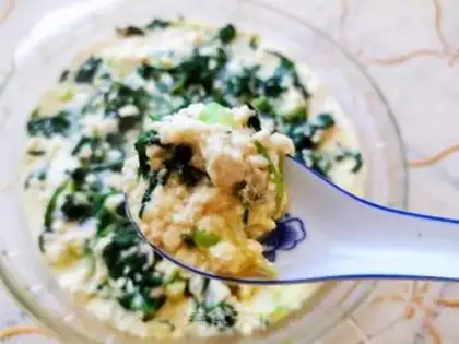 Make Celery leaves and eggs step 11
