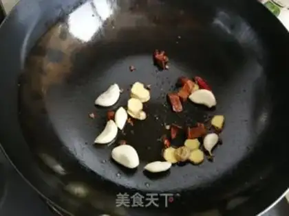 Make Soccer mushrooms, soy sauce step 4