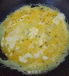 Make Queens of omelet step 2