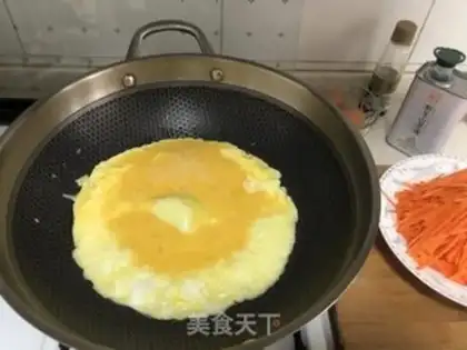 Make A spinach egg fan step 4