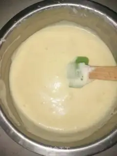 Make Six inches and a high-end Twilight cake step 13