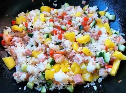 Make Pineapple shrimp fried rice step 8