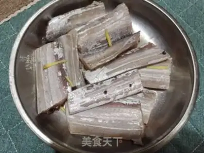 Make The spicy spicy larvae step 1