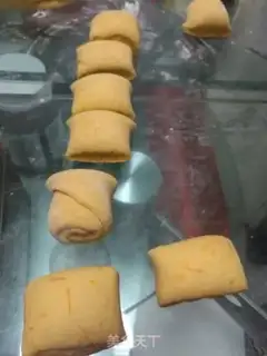 Make Sweet pumpkin buns step 6