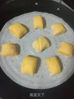 Make Sweet pumpkin buns step 7