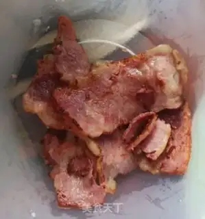 Make Bacon egg burrito step 1
