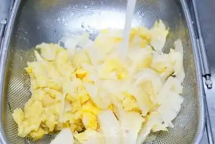 Make Northeast sour sauce step 5