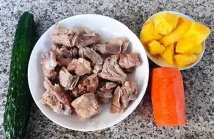 Make Sugar vinegar pineapple ribs step 2