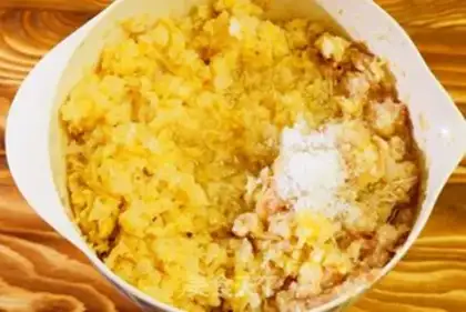 Make Northeast sour sauce step 9