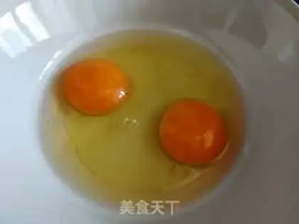 Make Scrambled eggs step 2