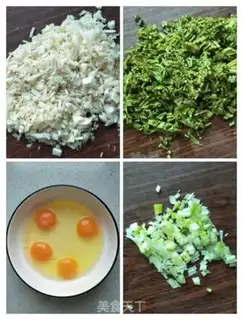 Make Fried eggs with mushrooms step 2