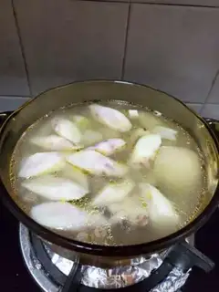 Make The chicken claws and the platinum soup step 7
