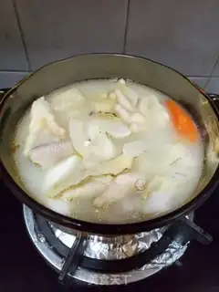 Make The chicken claws and the platinum soup step 8