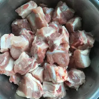 Make Spicy steak stew step 0