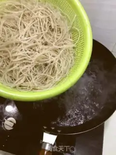 Make A sour fan step 3
