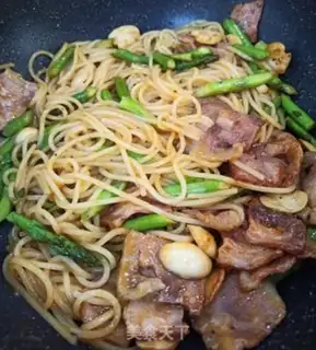 Make Bacon mushroom pasta step 7