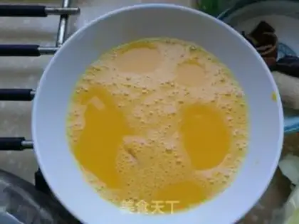 Make Sweet bean horned eggs step 2