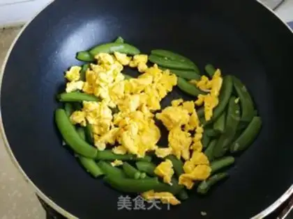 Make Sweet bean horned eggs step 5