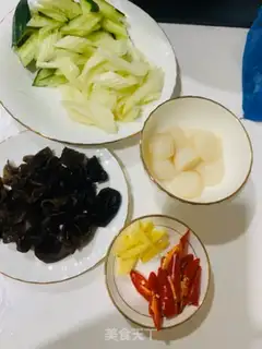 Make The cucumber tape step 1