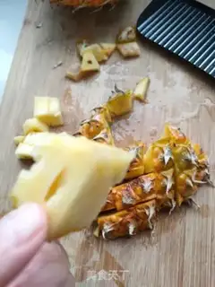 Make Pineapple soup step 1