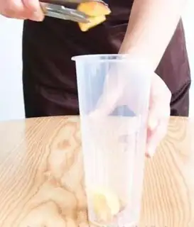 Make Smash the lemon Molly step 8