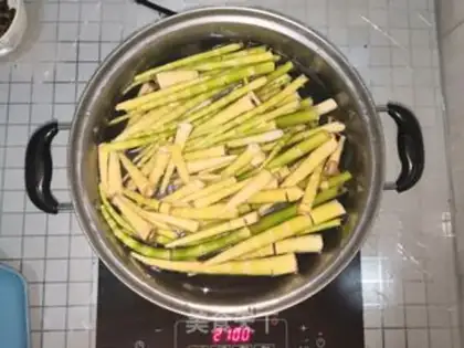 Make Pickles and bamboo step 3