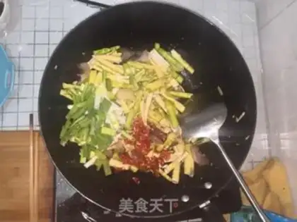 Make Pickles and bamboo step 8