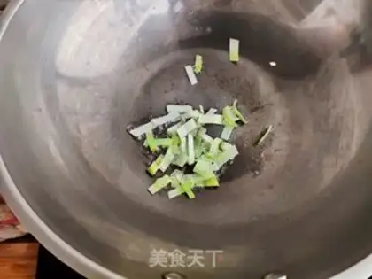 Make Spinach egg soup step 3