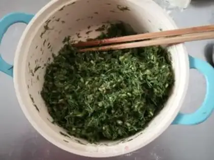 Make Spicy pork buns step 5