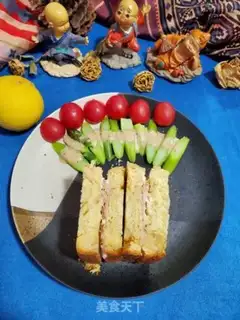Make Fish sandwich step 11