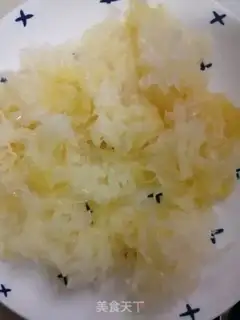 Make Silver ear soup step 1