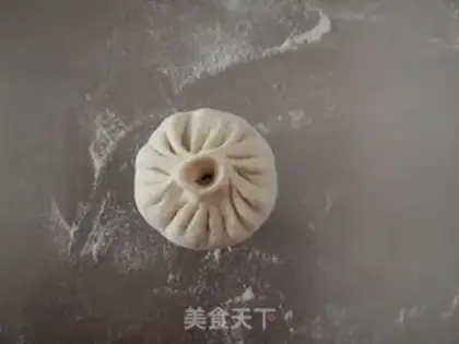 Make Spicy pork buns step 7