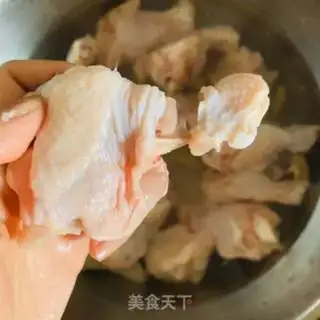 Make ♪ Bang, bang, bang, bang ♪ step 1