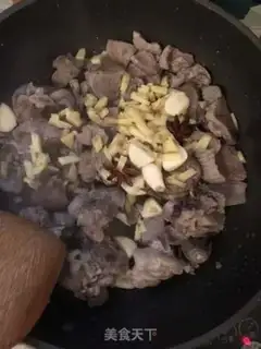 Make Roach and lamb stew step 2