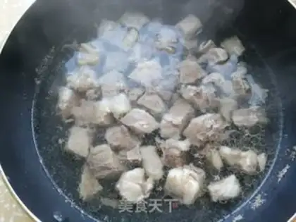 Make Carrot potato stew step 1
