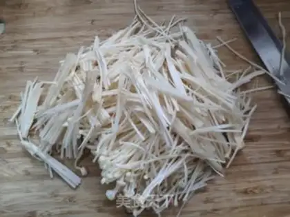Make Gold pins and mushrooms and cucumbers step 0