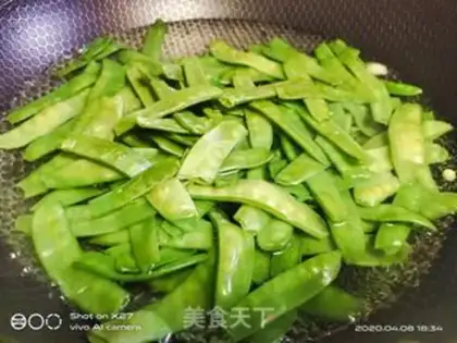 Make Five flowers for Dutch beans step 2