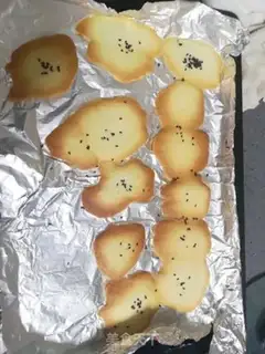 Make Protein sesame pretzels step 7