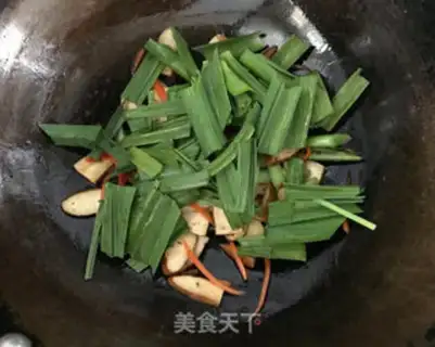Make Garlic dry step 8