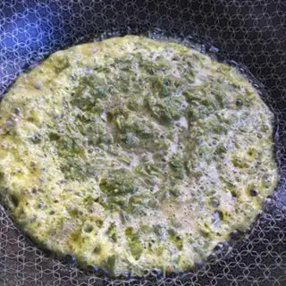Make Sprouts and eggs step 7