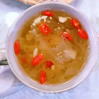 Make Silver ear lily soup step 9