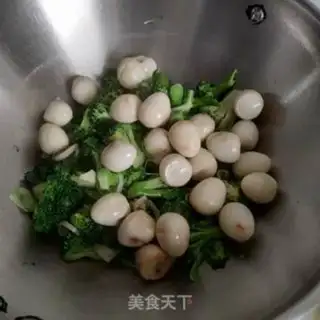 Make Orchid fried quail eggs step 7