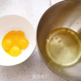 Make Orange cake roll step 3