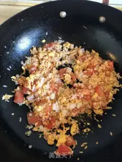 Make Cinnamon tomato fried rice step 4