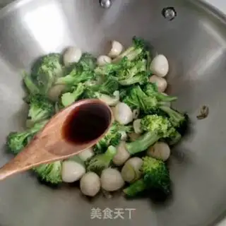 Make Orchid fried quail eggs step 8