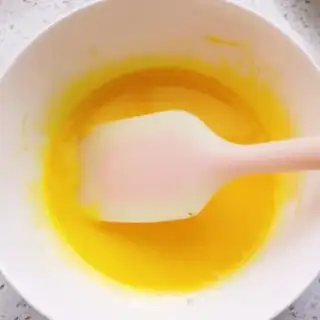 Make Orange cake roll step 4