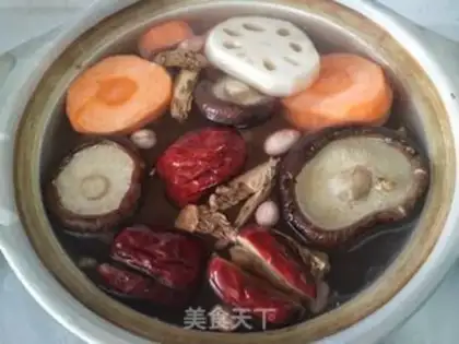 Make Carrot mushroom date soup step 1