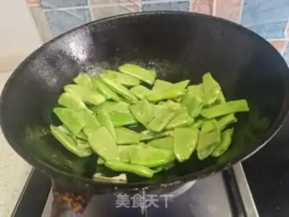 Make Homemade potato beans step 1